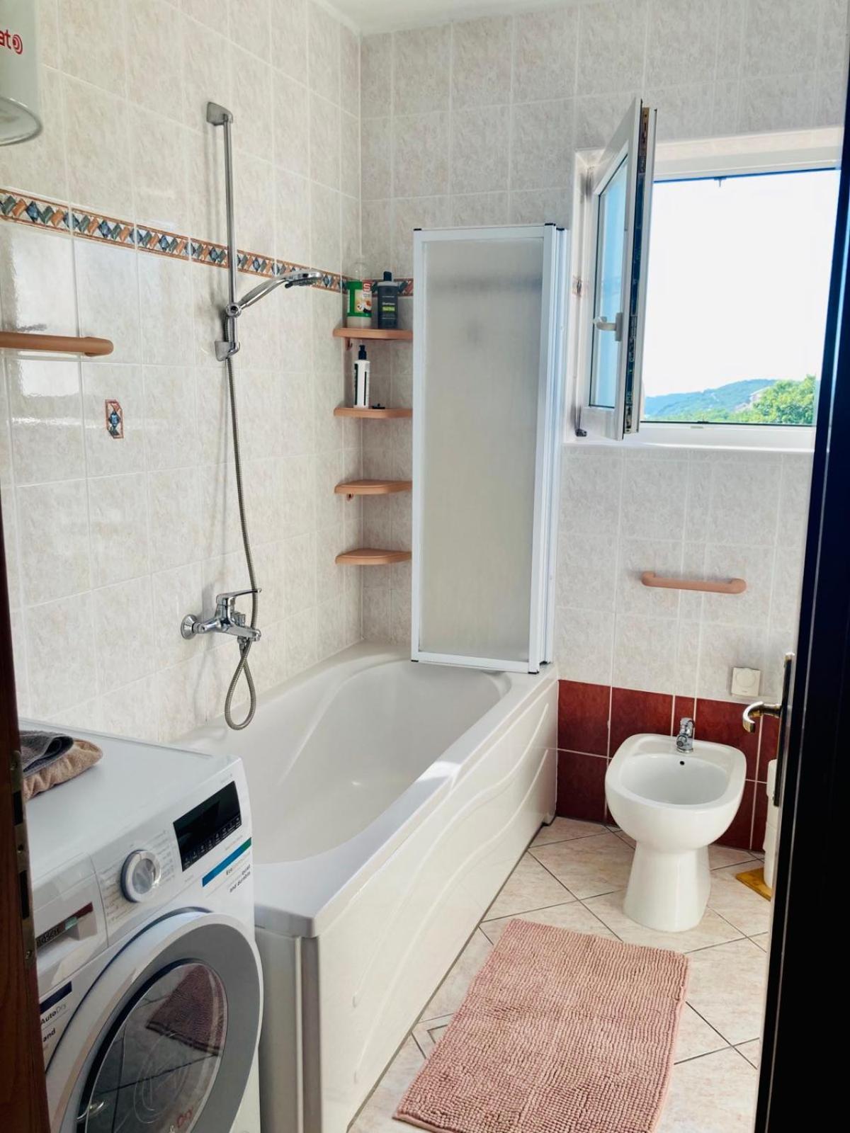 Apartment Mediteranska Oaza